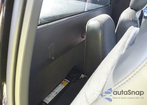 2003 Chevrolet Silverado 1500 z USA, uszkodzony, nr VIN 1GCEC14V53Z165034